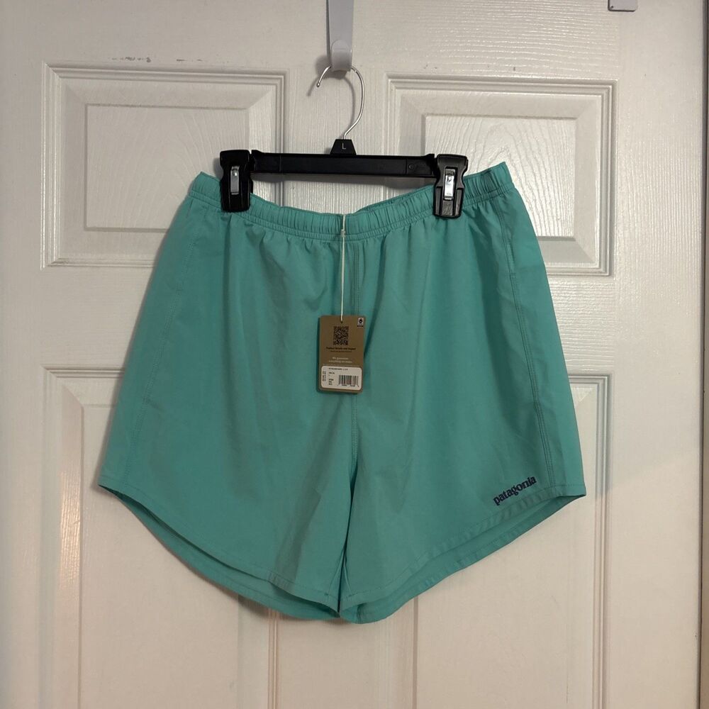NWT Patagonia Women’s Trailfarer Shorts Running Gym 4-1/2 in. Fresh Teal, size S